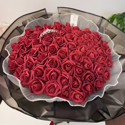 Букет 101 червени фоам рози - Image 2
